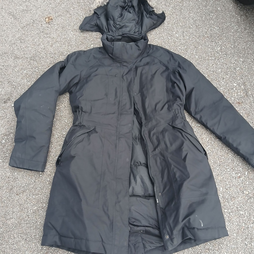The North Face Coat Womens Medium Black Long Hooded Parka Faux Fur Trim Winter